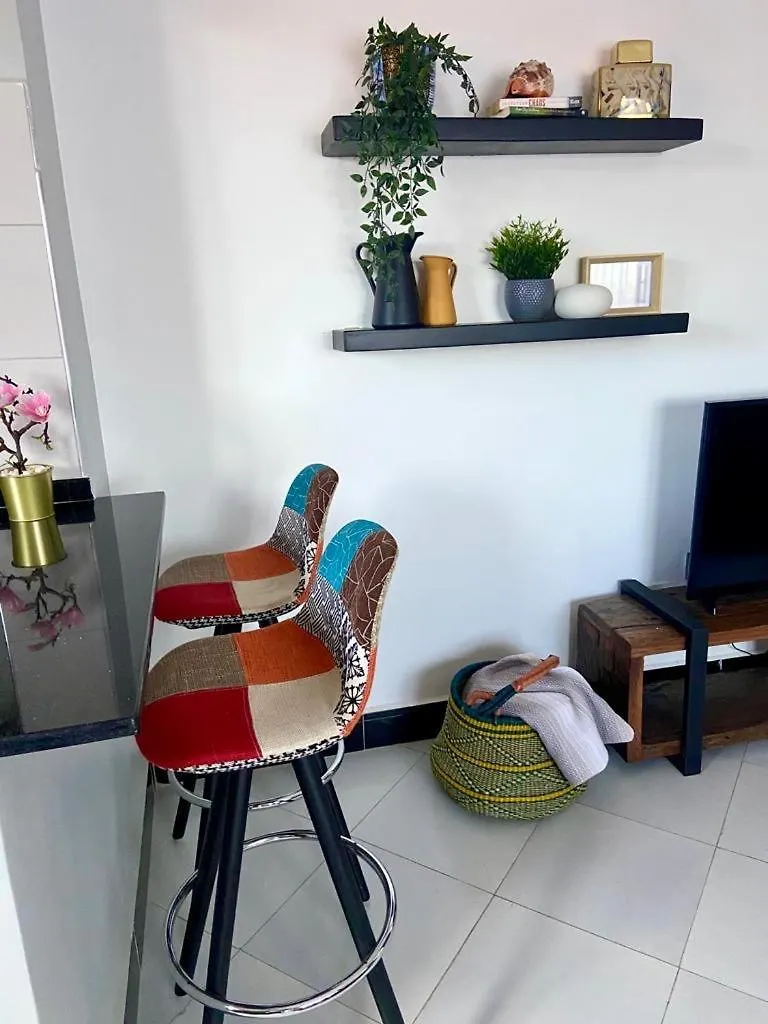Apt With Power Back Up, Wi-Fi, 24/7 Security Kampala Apartment